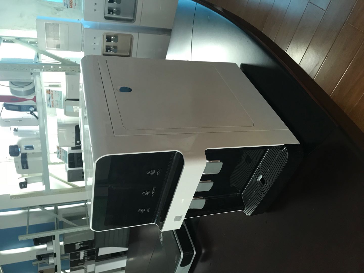 Water Filter Dispensor Lux desktop removable without installation thumbnail