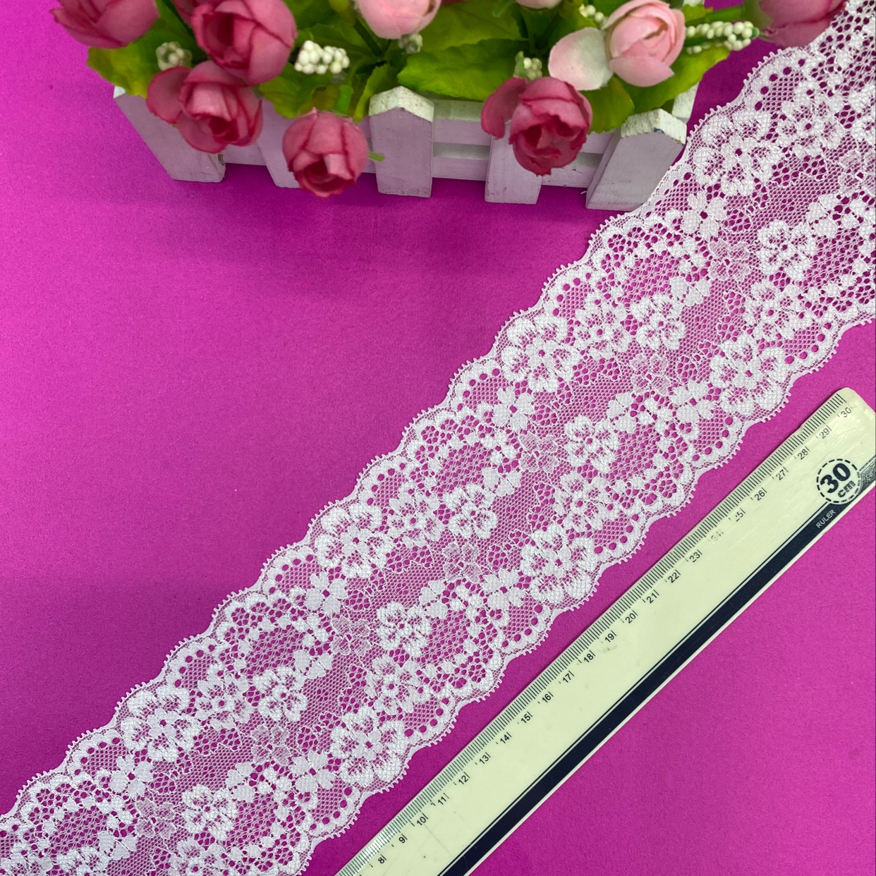 D0105 (8.5CM width) Lace trim, elastic trim, non-elastic trim, eyelash trim, lace fabric, clothing accessories, new style trim Specification image