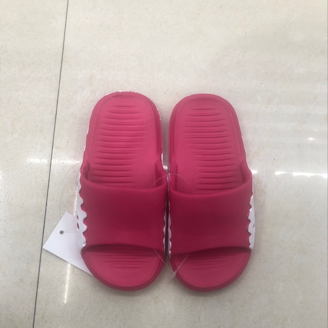 夏季新款沙滩鞋居家拖鞋