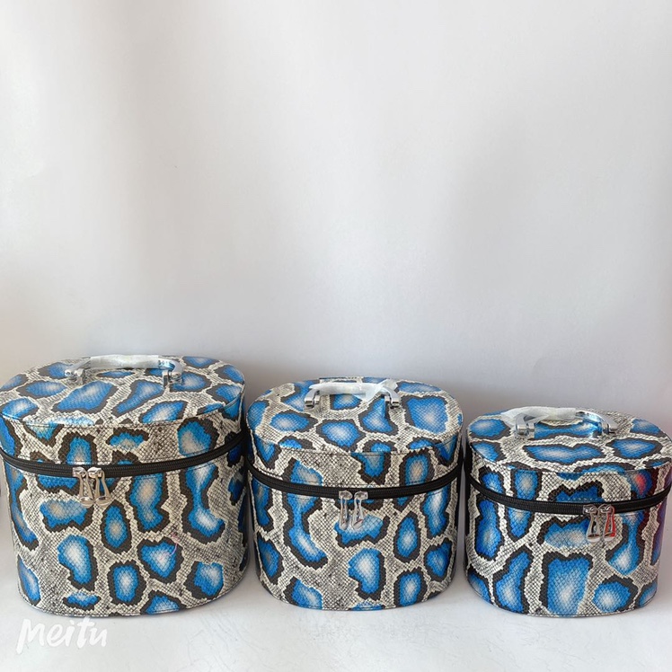 化妆箱白底实物图