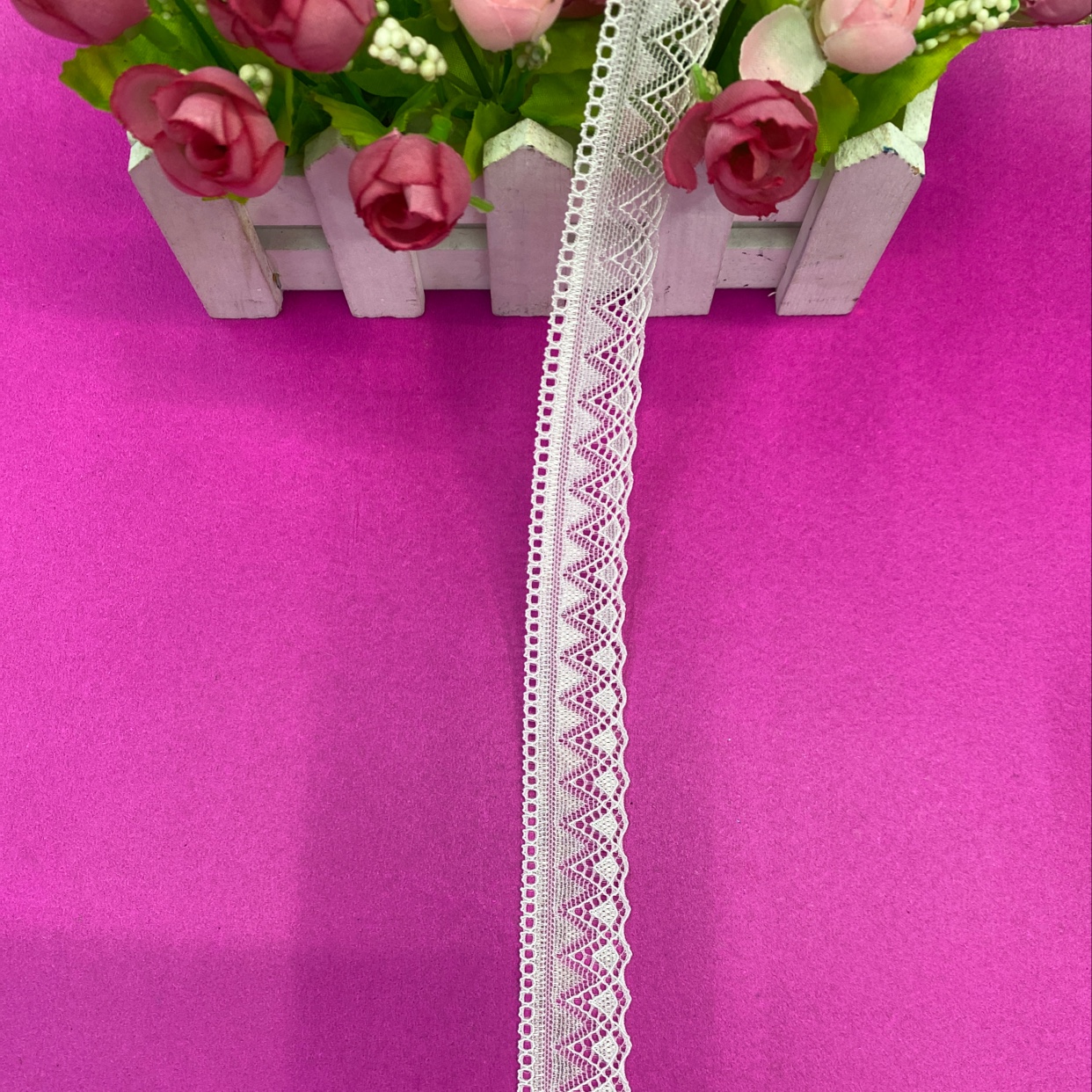 B0095(2.5CM width) Lace trim, with elastic trim, non-elastic trim, eyelash trim, lace fabric, clothing accessories, new style trim