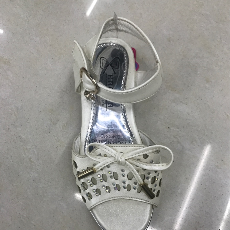 White fashion sandals full figure