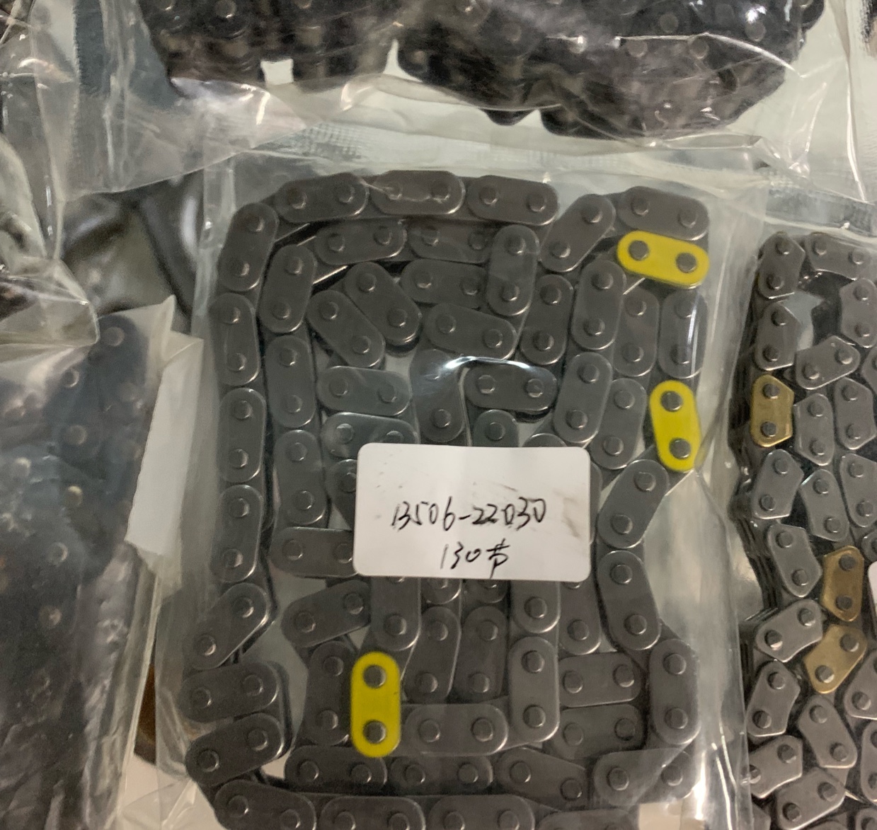 摩托车链条130节通用款出口高品质汽摩配件