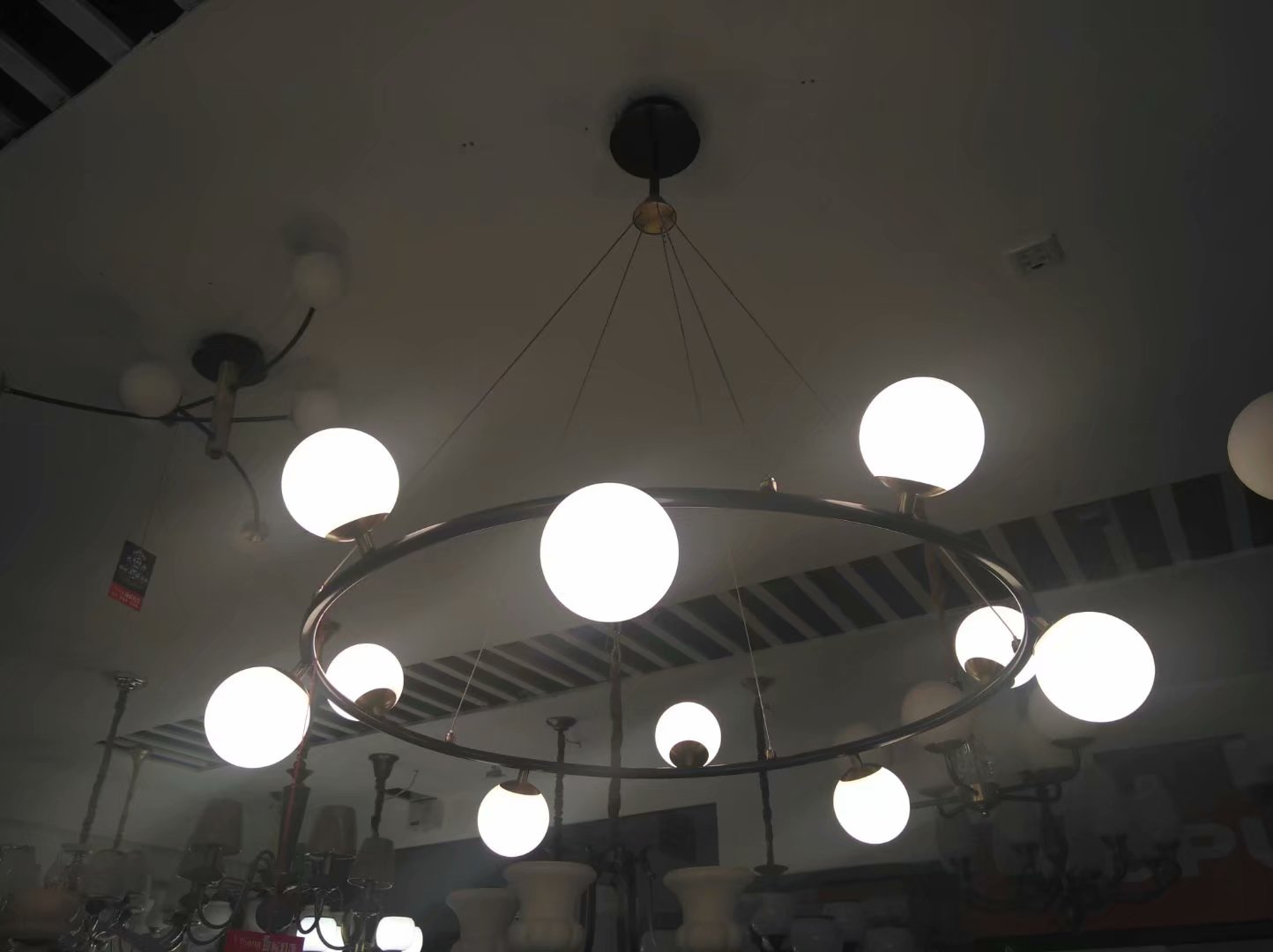 All-copper lamps are now available to replace Nordic lamps. They can be used for both suction and hanging, as well as round ball lamps details Picture