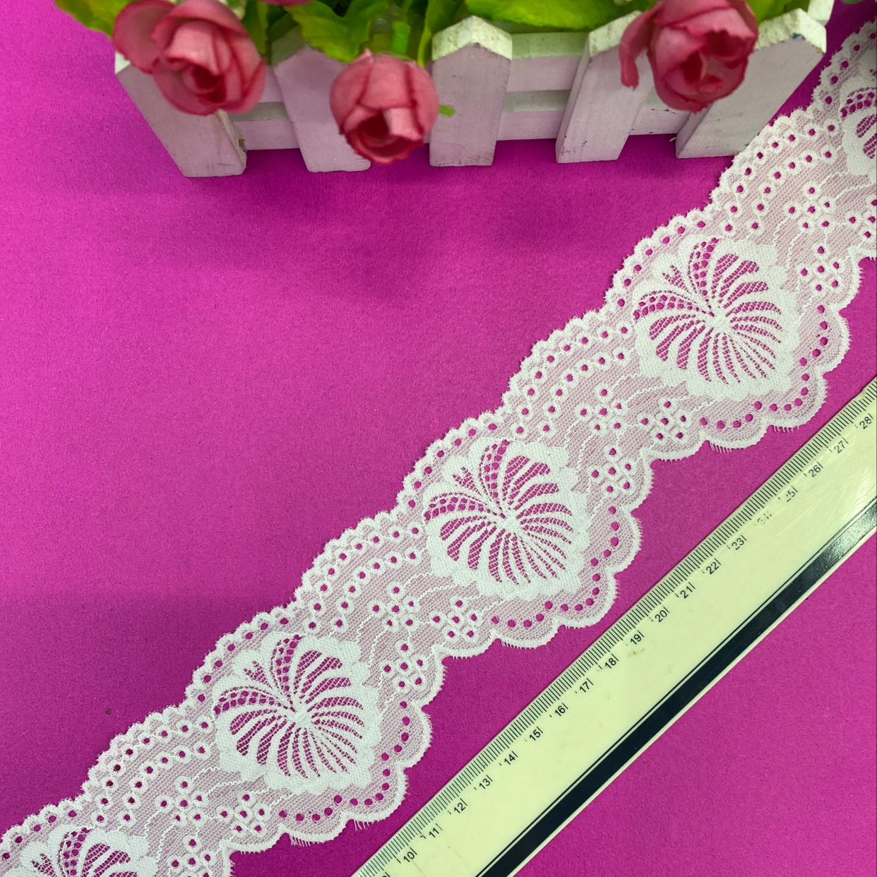 F0006(width 7CM) Lace trim, with elastic trim, non-elastic trim, eyelash trim, lace fabric, clothing accessories, new style trim Specification image
