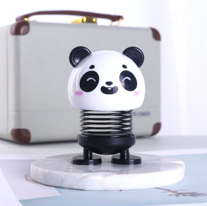 义乌好货 可爱车载熊猫网红弹跳摇头摆件公仔新款