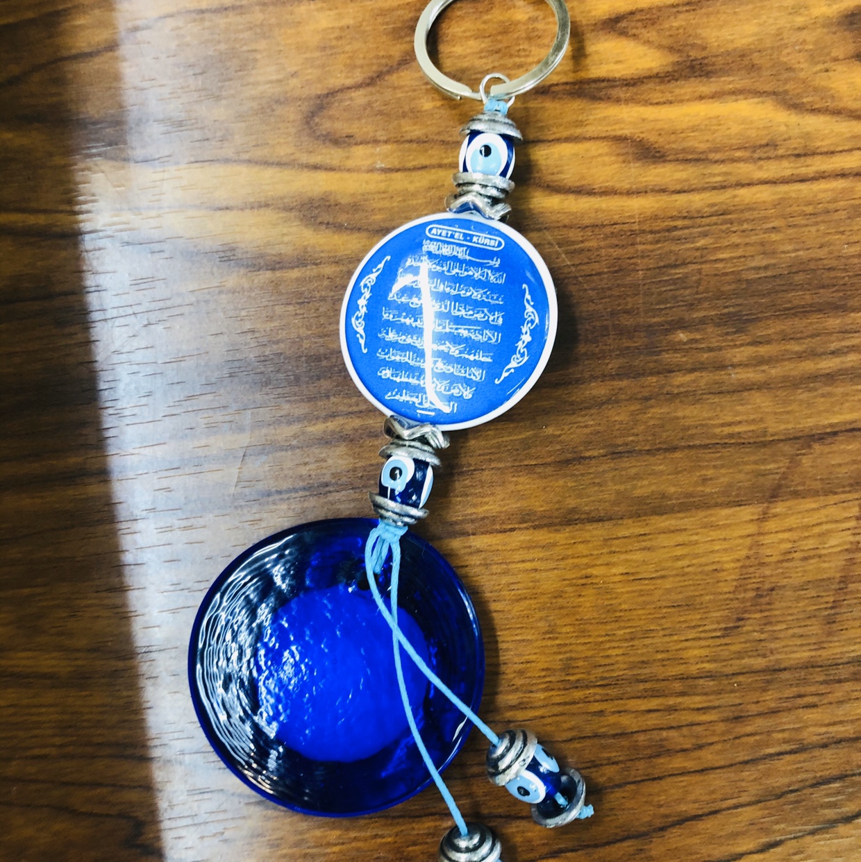 Travel keychain Application Scenario