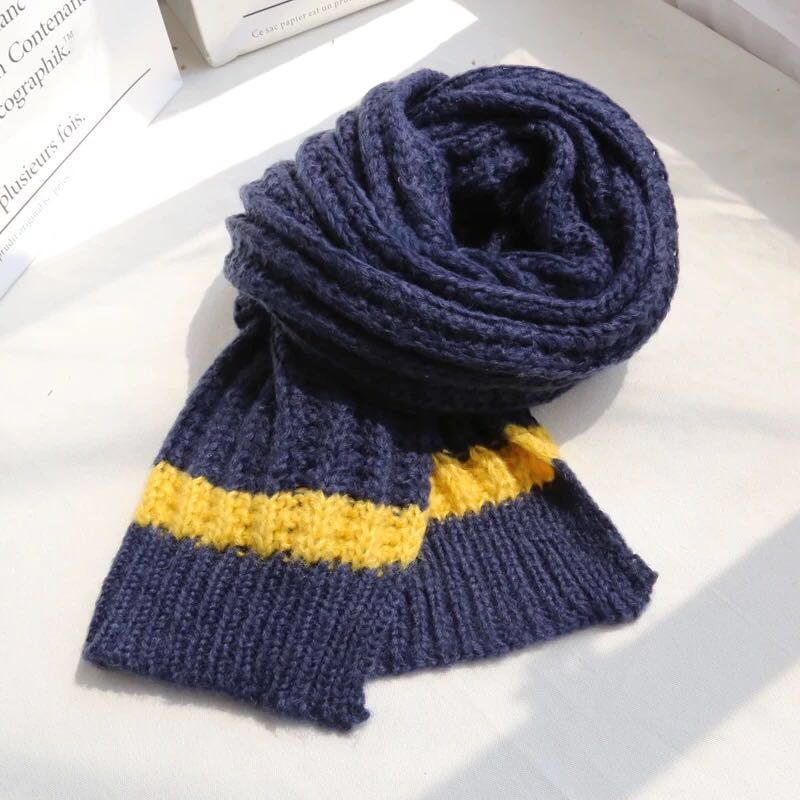 Knitted Scarf Color details Picture