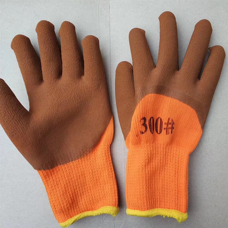 300#浸胶手套加厚保暖毛圈发泡工地耐磨防滑乳胶劳保防护手套图