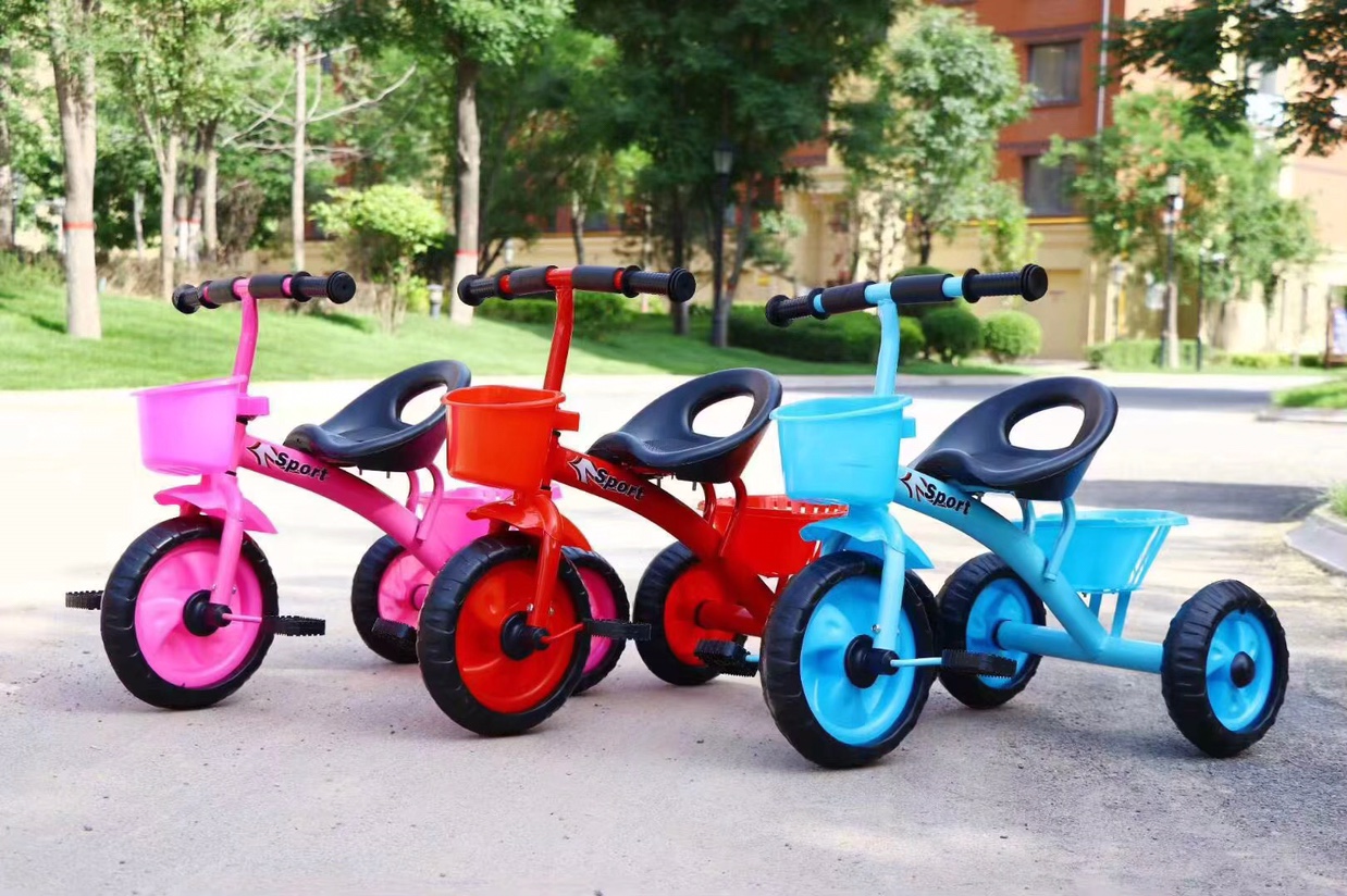 Children's tricycle, the favorite of babies!