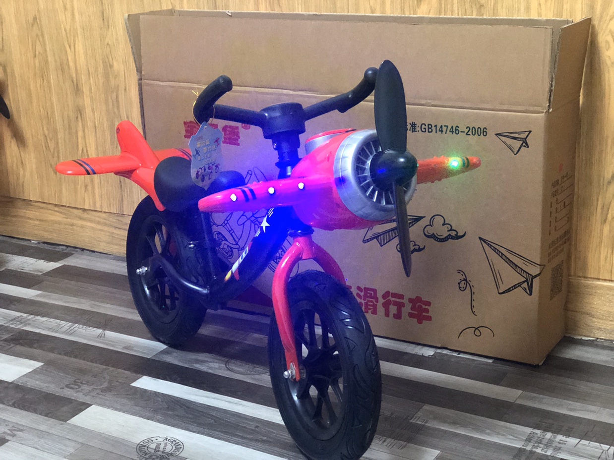 Aeroplane children's balance car pedal - free aeroplane with music lights cool cool inflatable tires thumbnail
