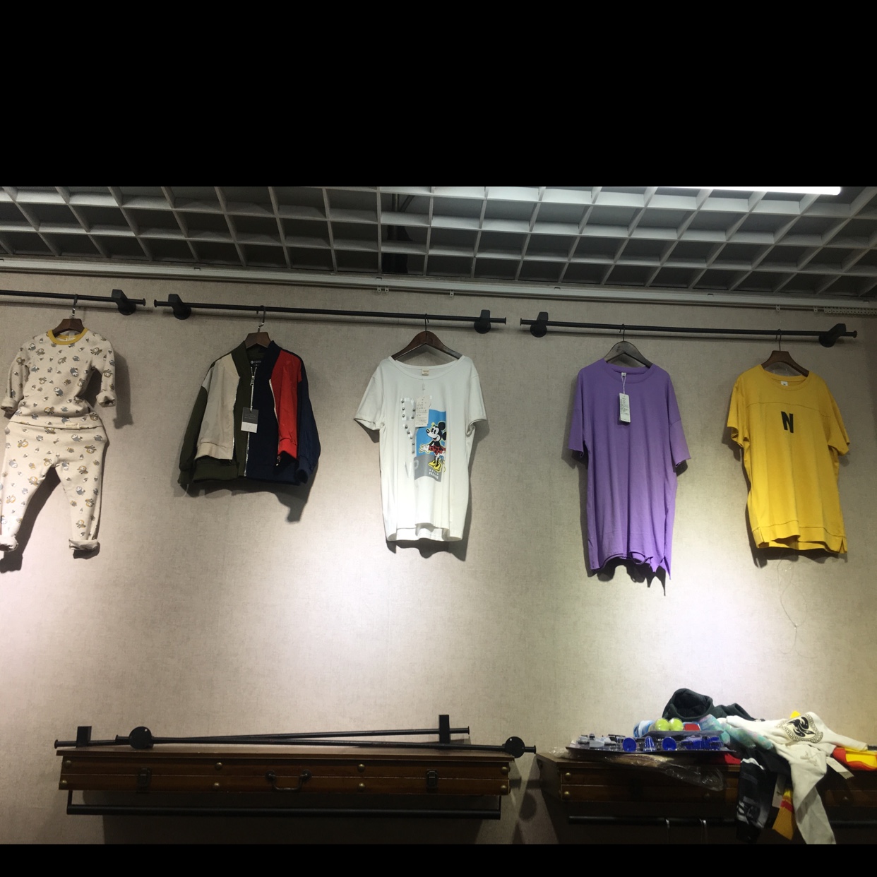 Miniu Electronics Store describe pic - 1