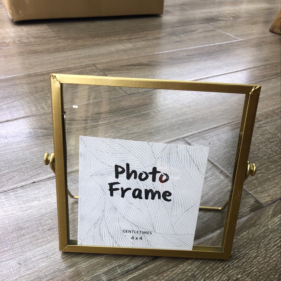 The metal frame thumbnail