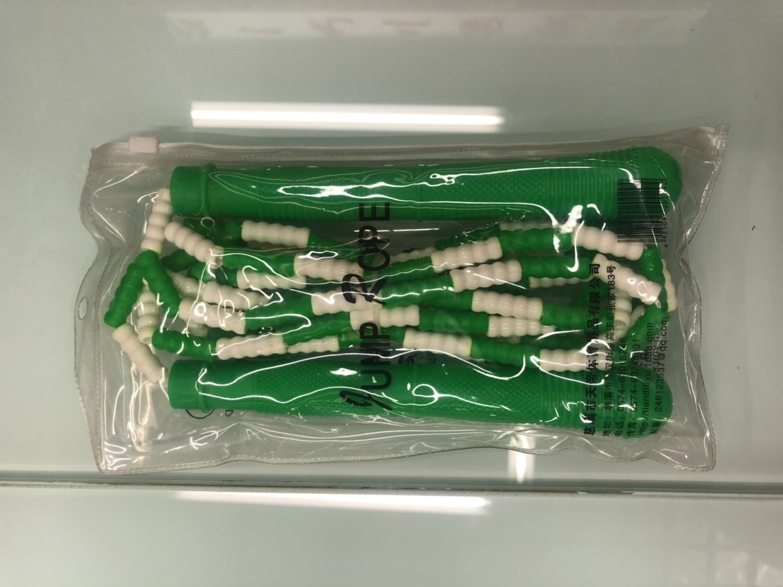 休闲运动跳绳绿色跳绳运动健身器材