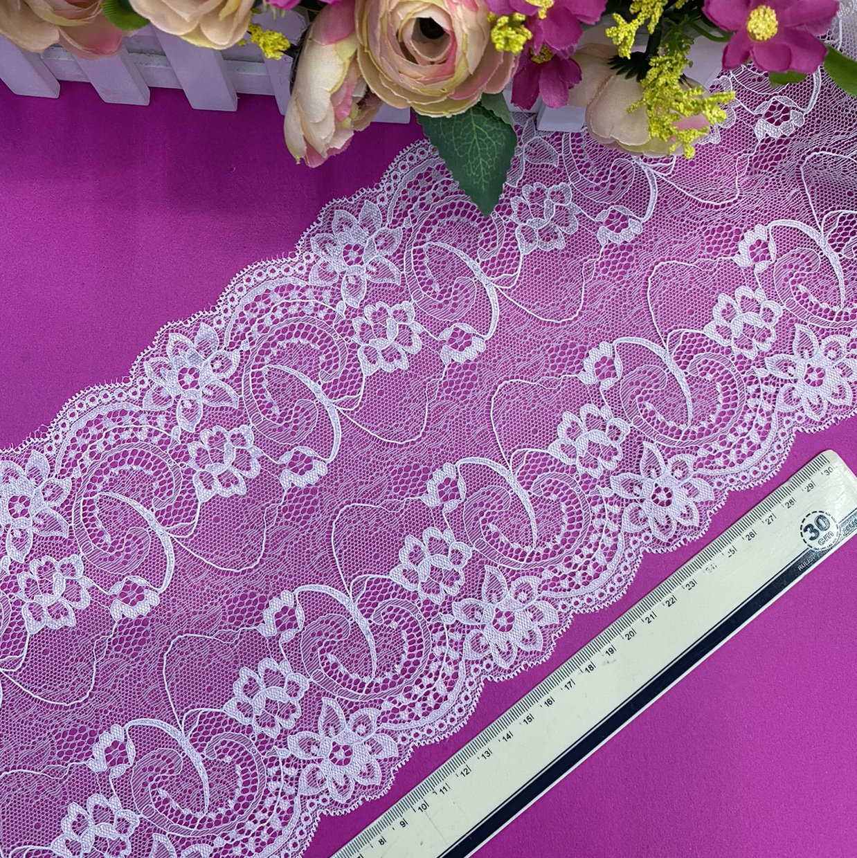 DB0190(width 18CM) Lace trim, with elastic trim, non-elastic trim, eyelash trim, lace fabric, clothing accessories, new style trim details Picture