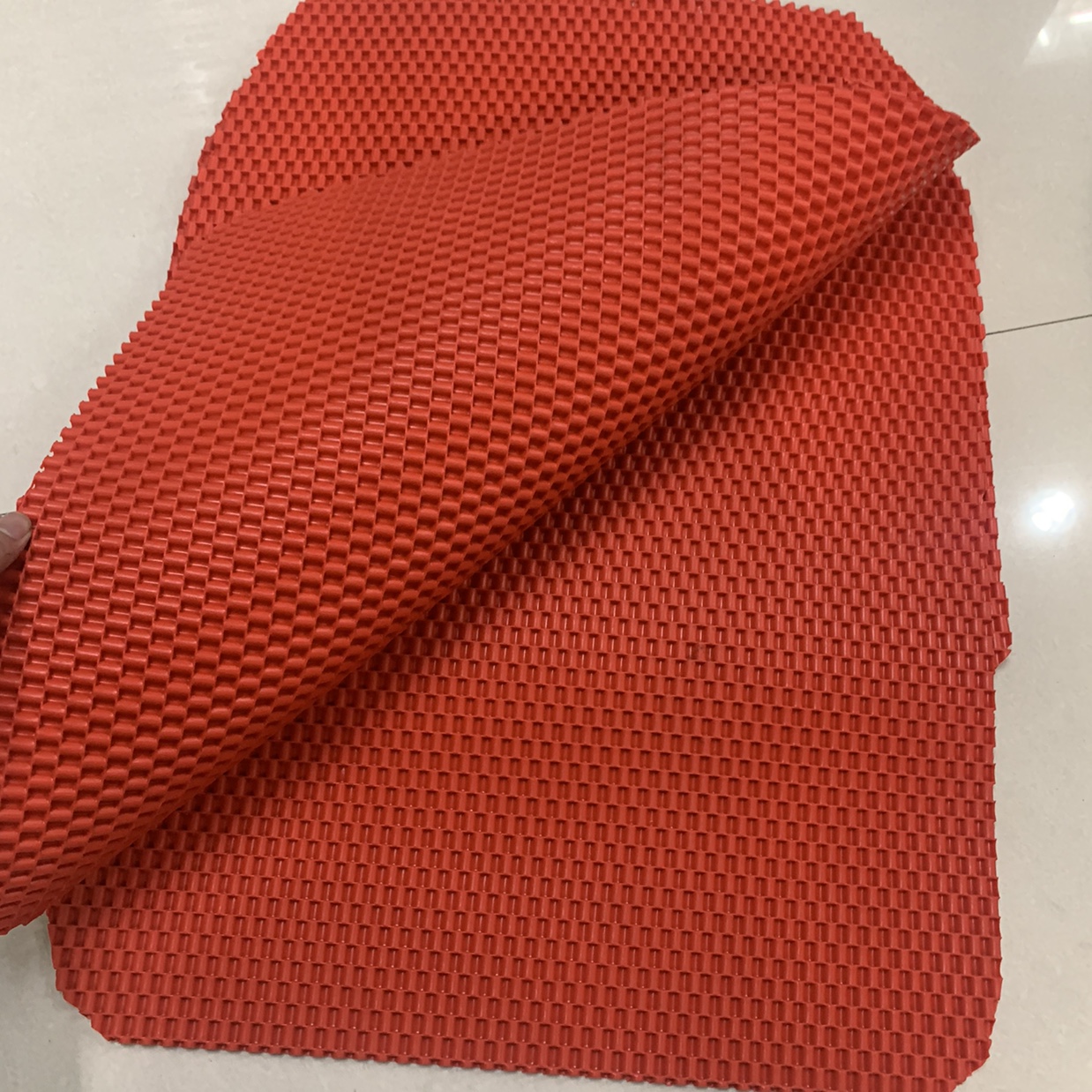Red car seat cushion details Picture