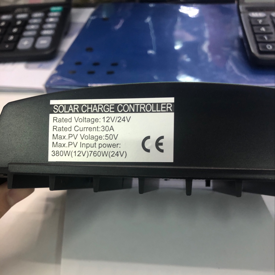 Solar Controller details Picture