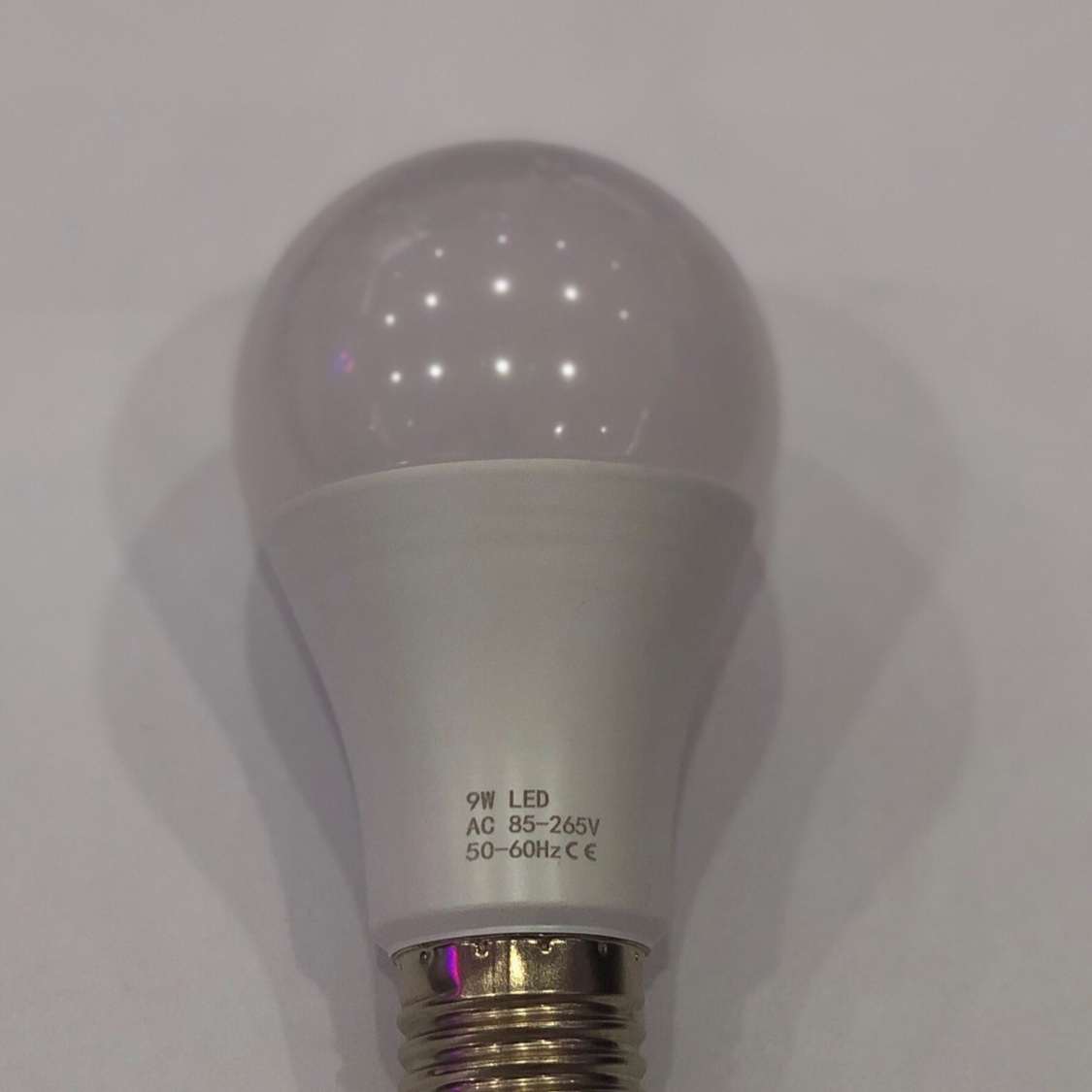 A60-118LED球泡灯9瓦产品图