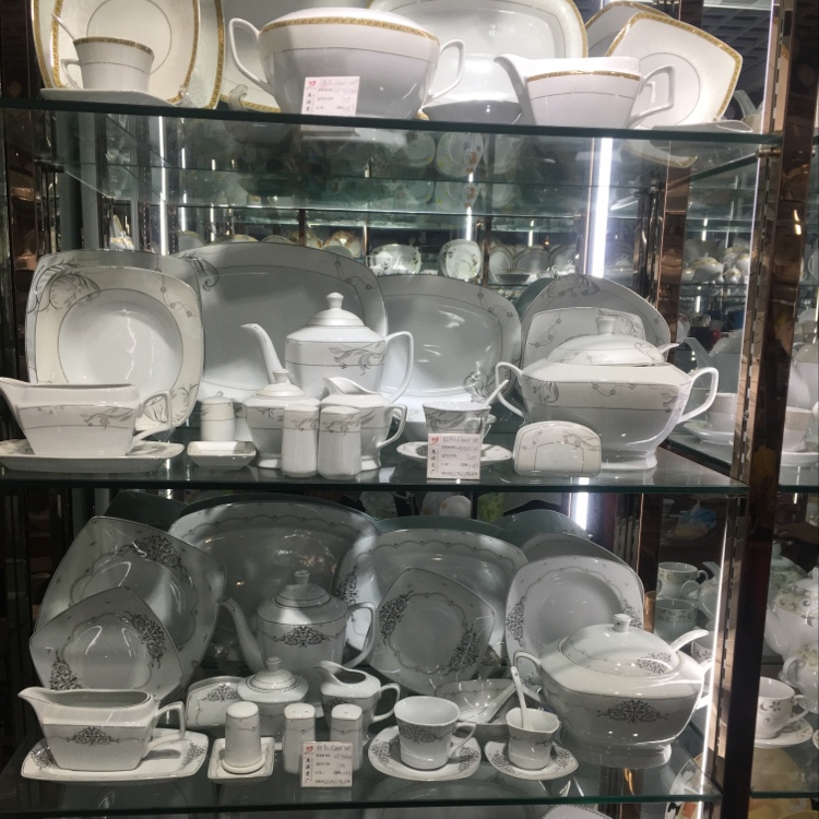 84 Utensils details Picture
