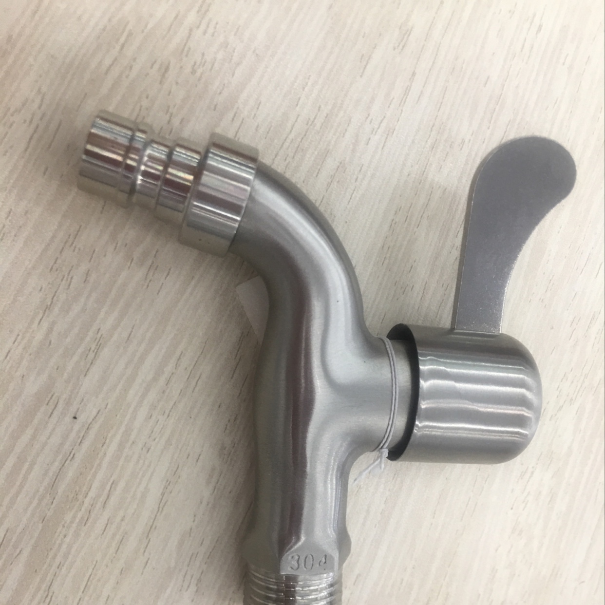 304 Stainless Steel Faucet Application Scenario
