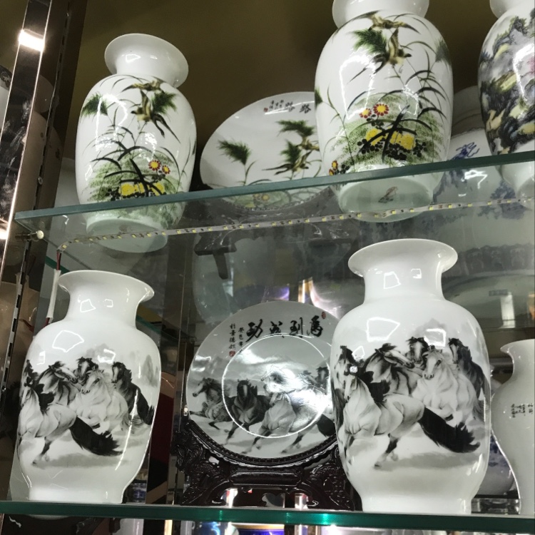 Small vase set of three pieces thumbnail