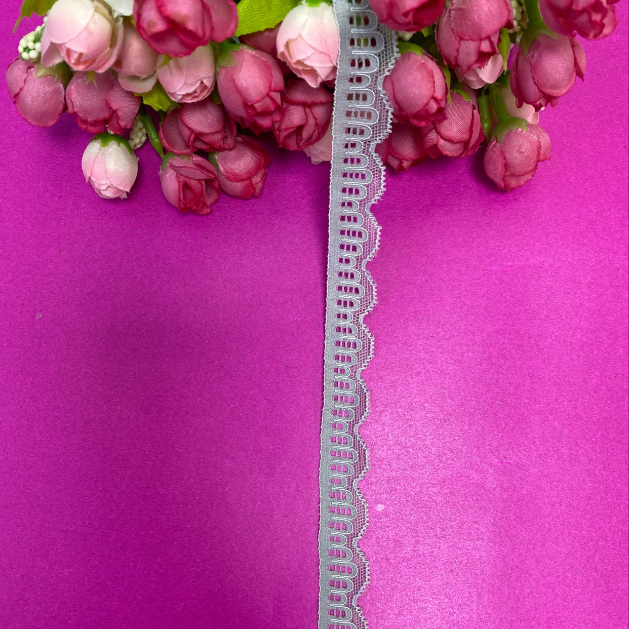 LE0896(宽度2CM）蕾丝花边，有弹花边，无弹花边，睫毛花边，蕾丝面料，服装辅料，新款花边