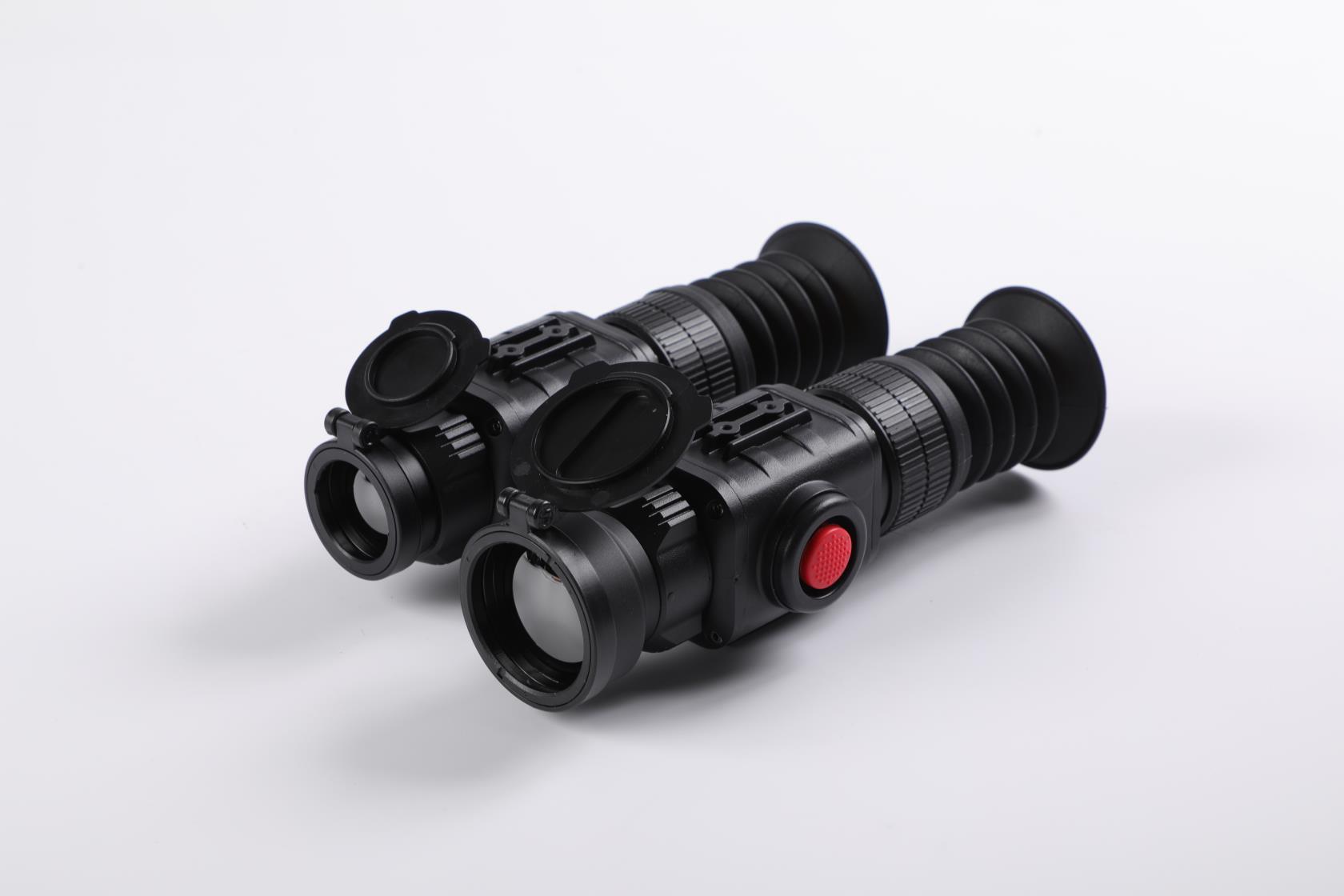 数码夜视仪非红外热成像仪白底实物图