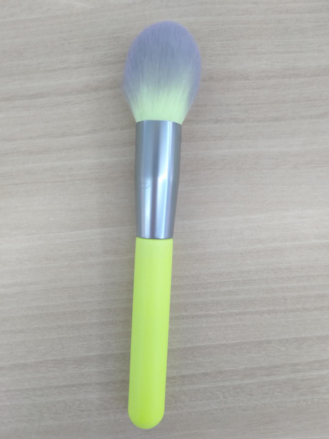 化妆刷化妆工具火苗刷厂家直销化妆刷来样定制