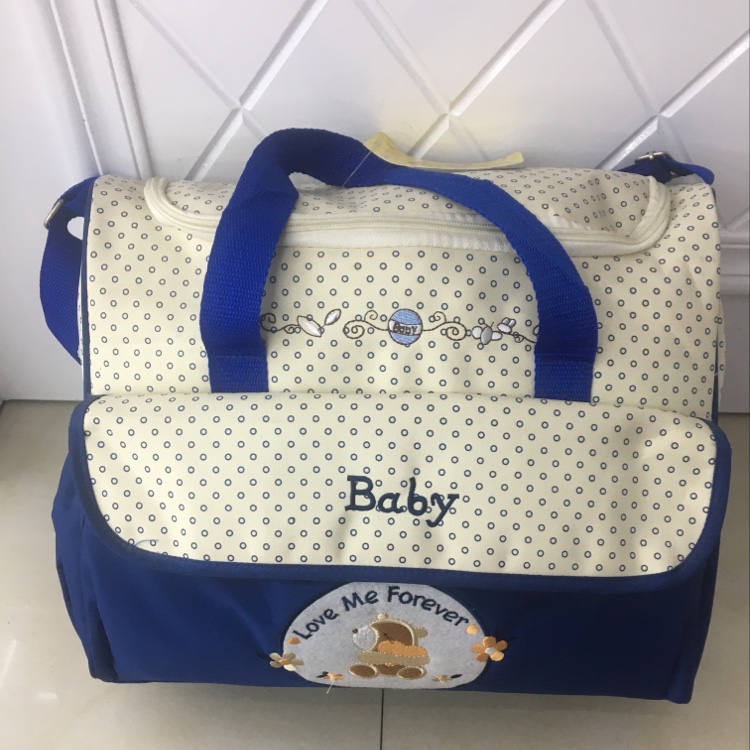 Multi-functional baby bag, mom bag, fashionable and elegant