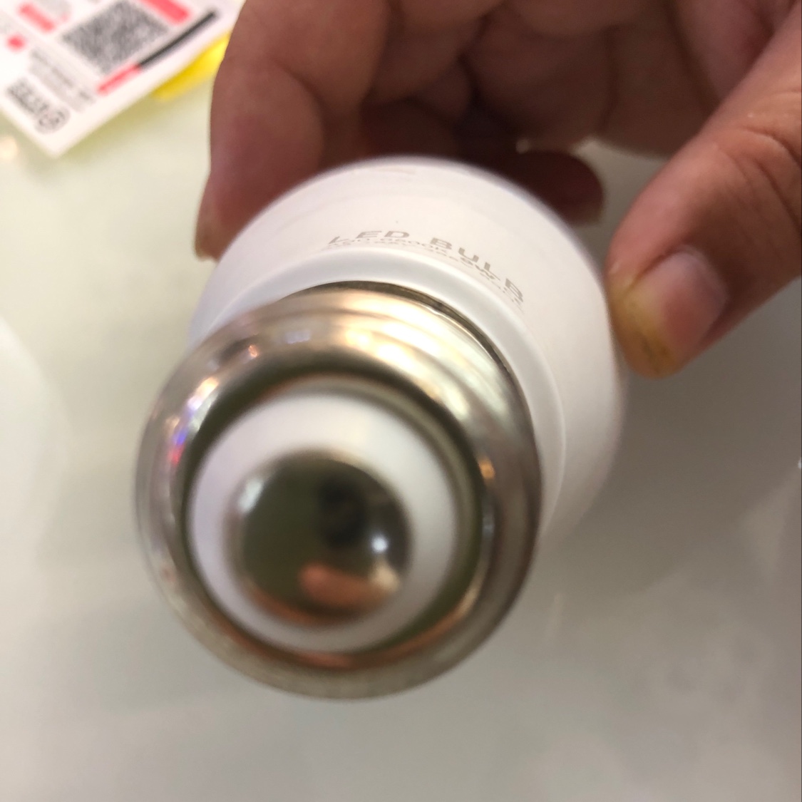 塑包铝LED球泡产品图