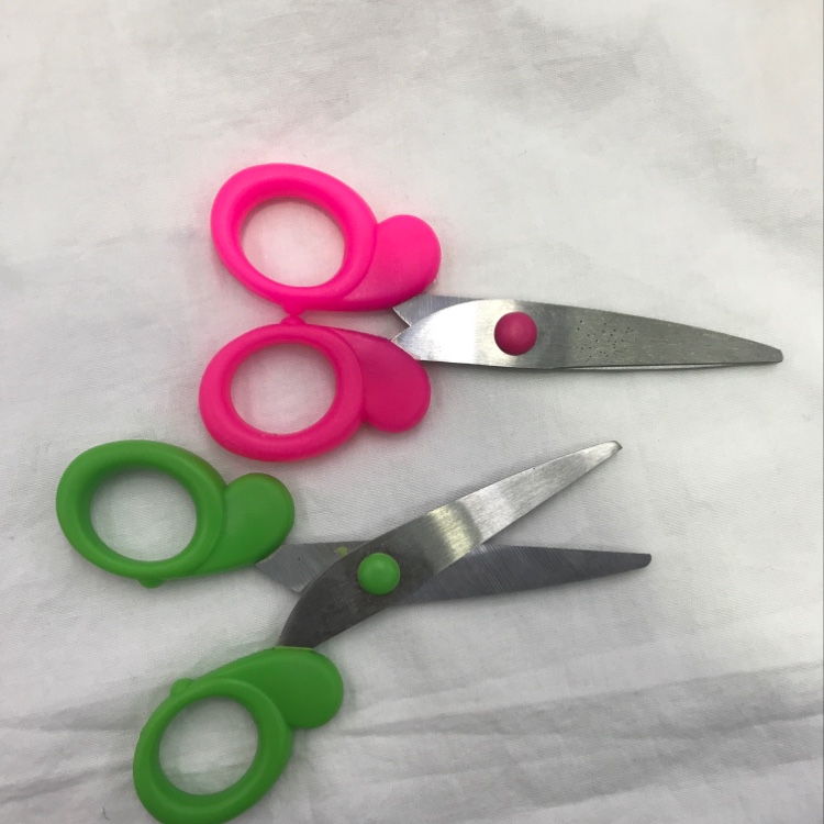 kB2015 Student Scissors Specification drawing