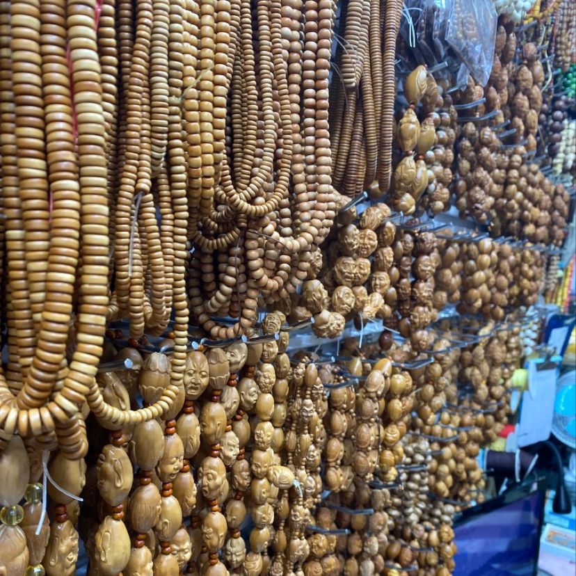 An elderly craft entity describe pic - 1