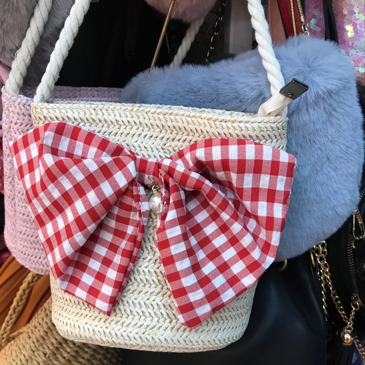 拷包，背包细节图