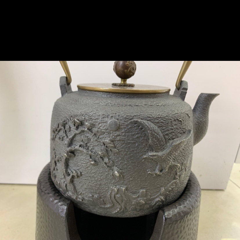 2020 Factory Direct Sales Wholesale And Retail Ten Years Old Shop Cast Iron Old Iron Pot Dapeng Wings Specification drawing