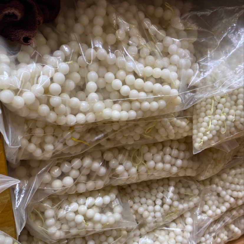 An elderly craft entity describe pic - 3