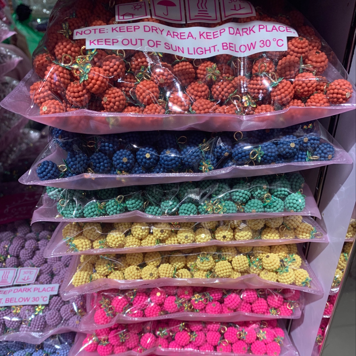 Simulation fruit ball pendant accessories thumbnail