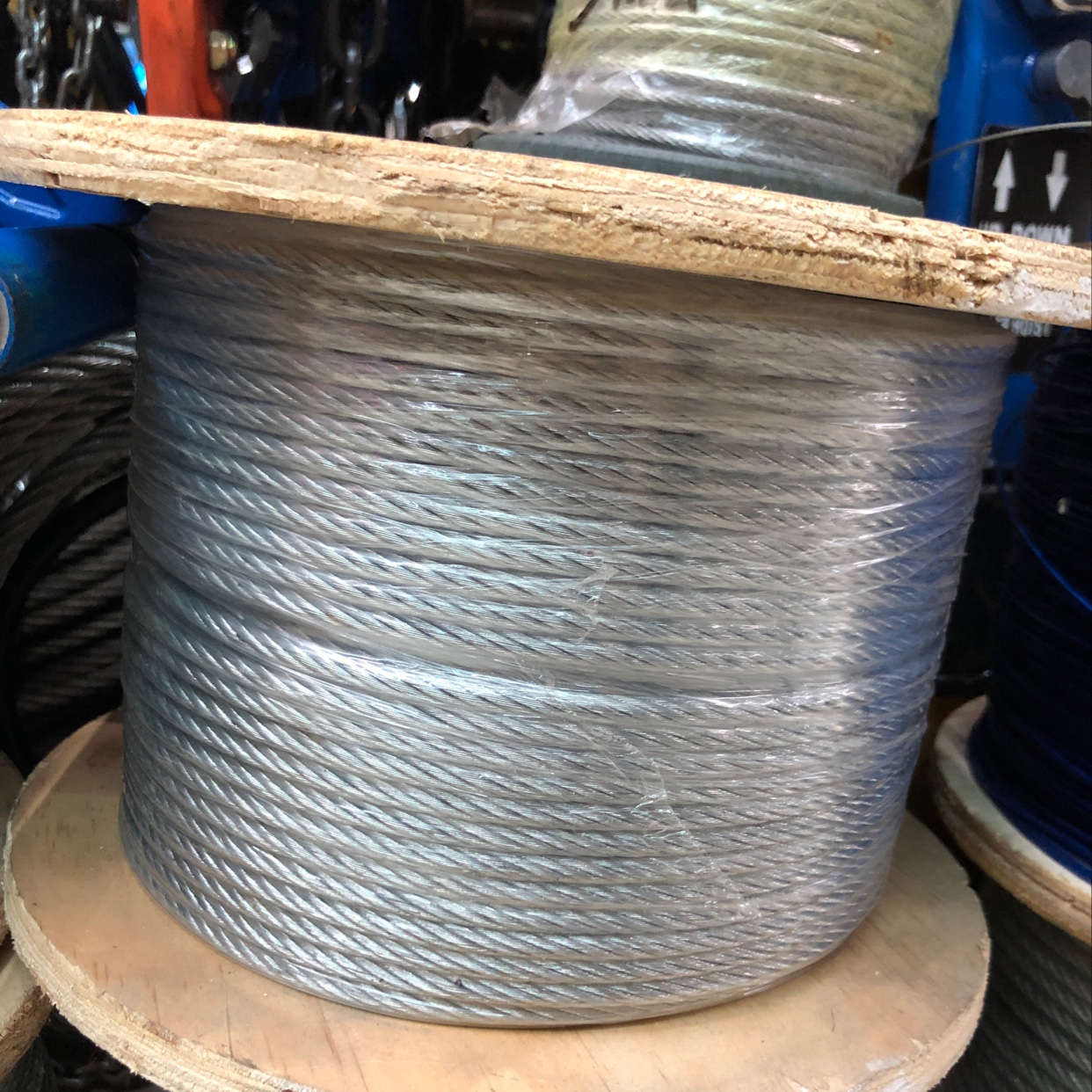 Galvanized wire rope thumbnail