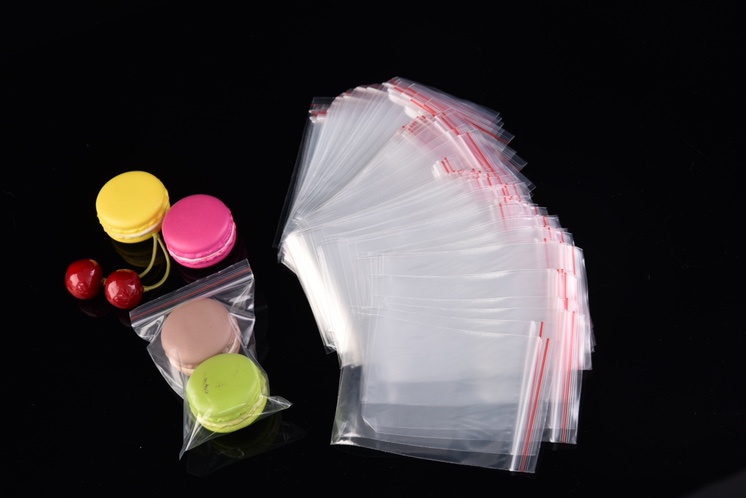 أكياس أكياس بلاستيكية شفافة مغلفة في أكياس مختومة Specification image