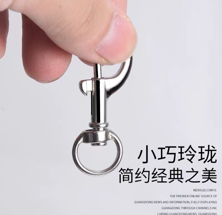 钩扣包包扣金属挂扣包带扣五金配件产品图