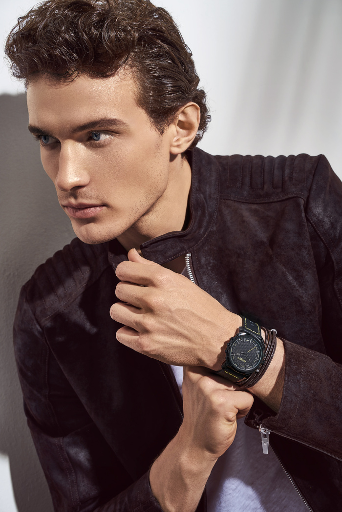 Yiwu Good Goods Fashion Series watches detail image 4
