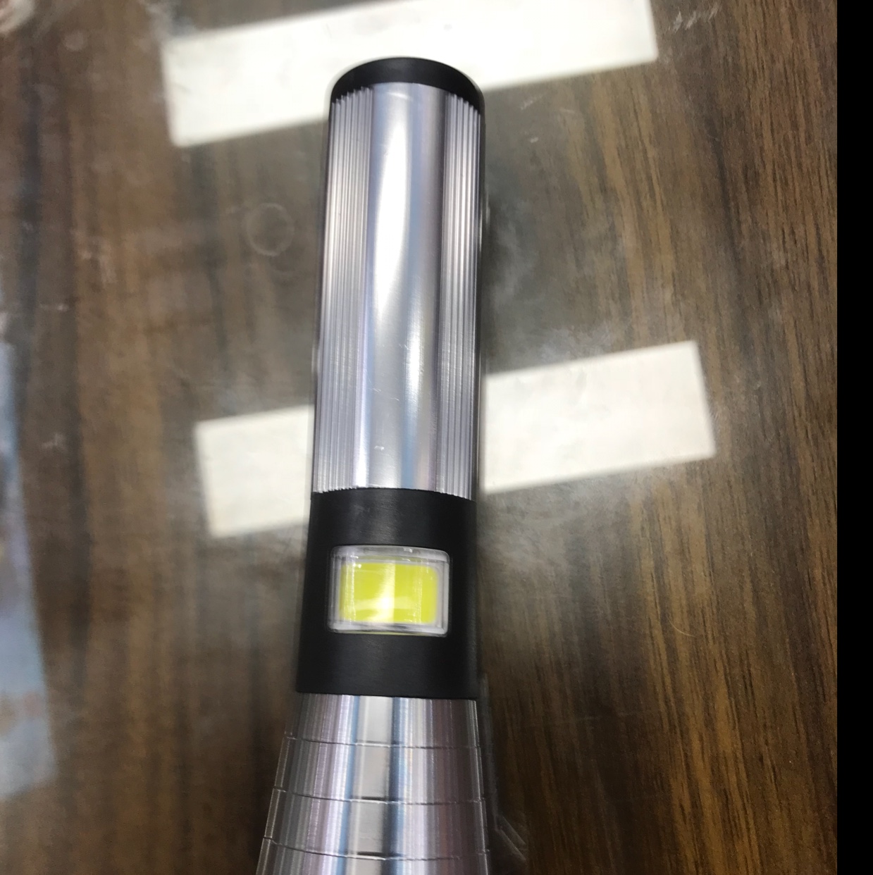 Illumination flashlight