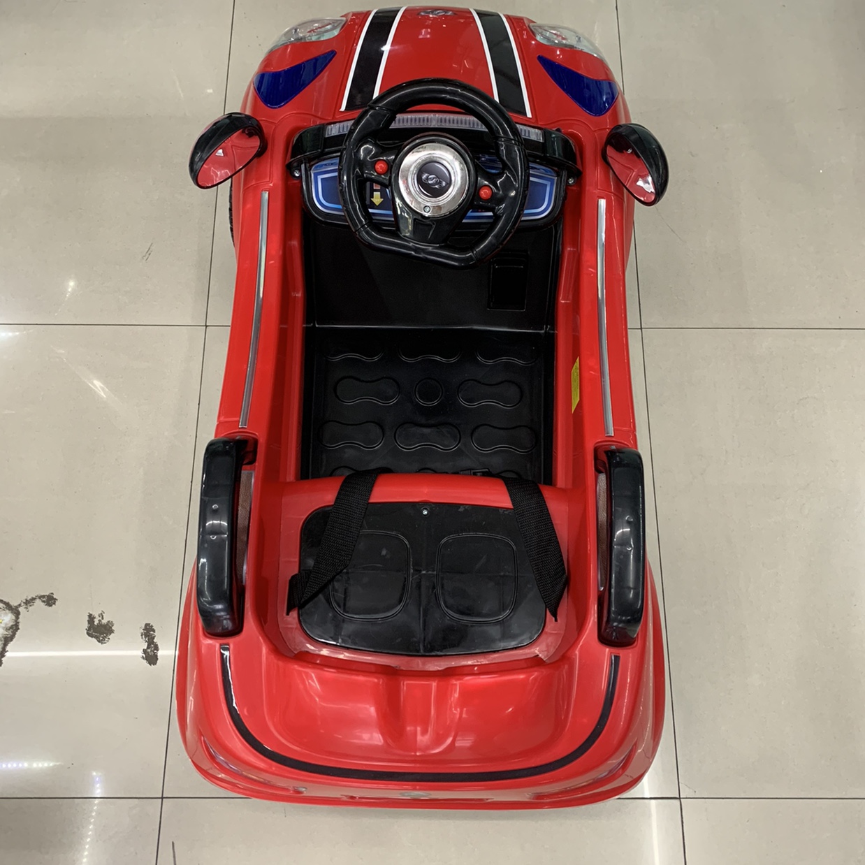 电动童车细节图