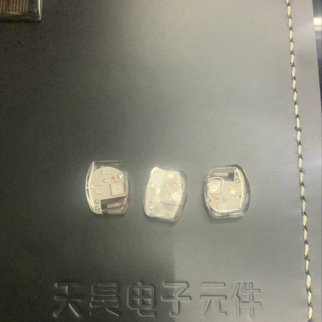 鞋灯，振动灯