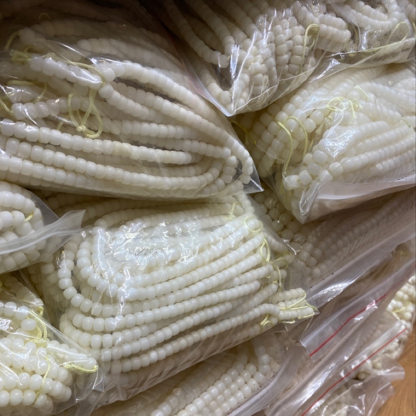 An elderly craft entity describe pic - 2