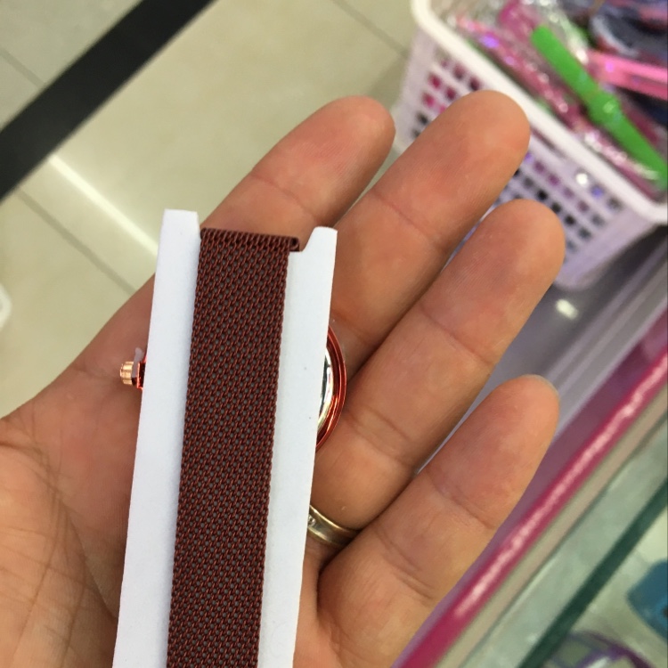 . من السيدة Specification image