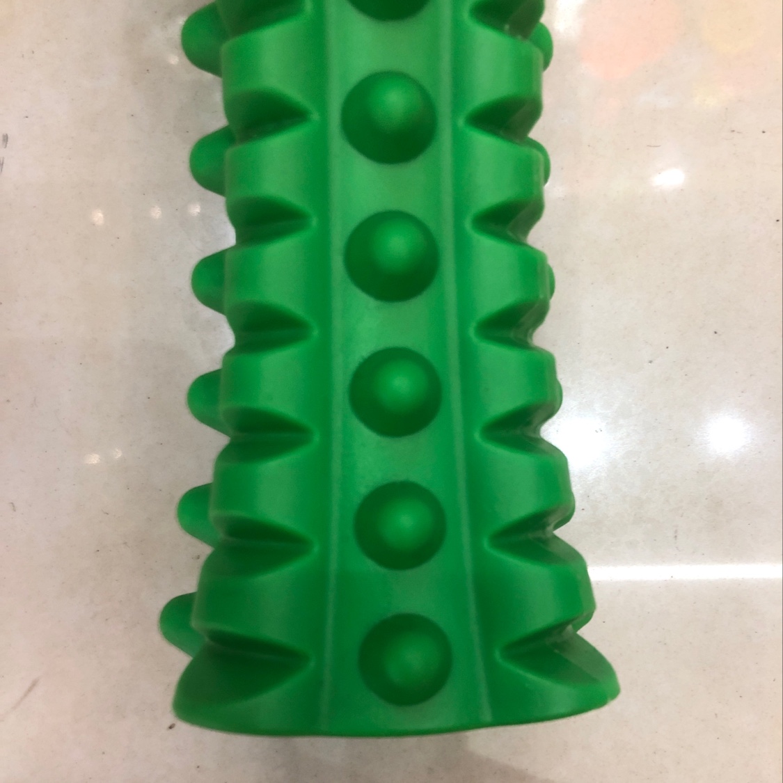 Pet toys are three-dimensional and multi-functional details Picture