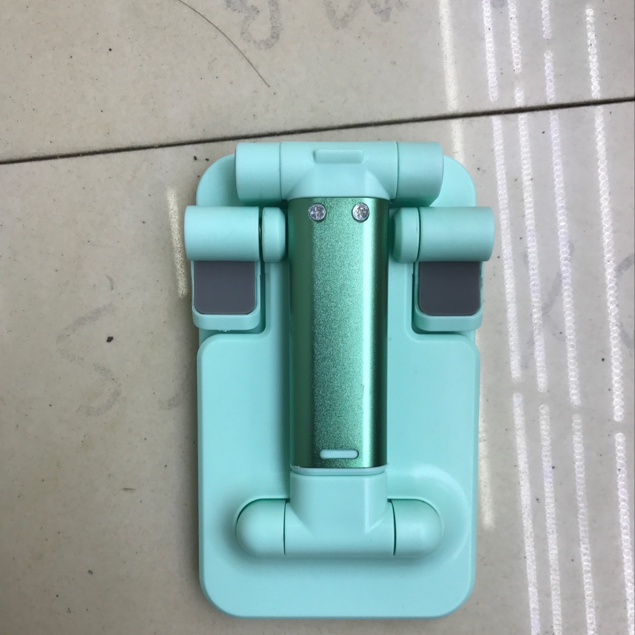 桌面手机支架细节图