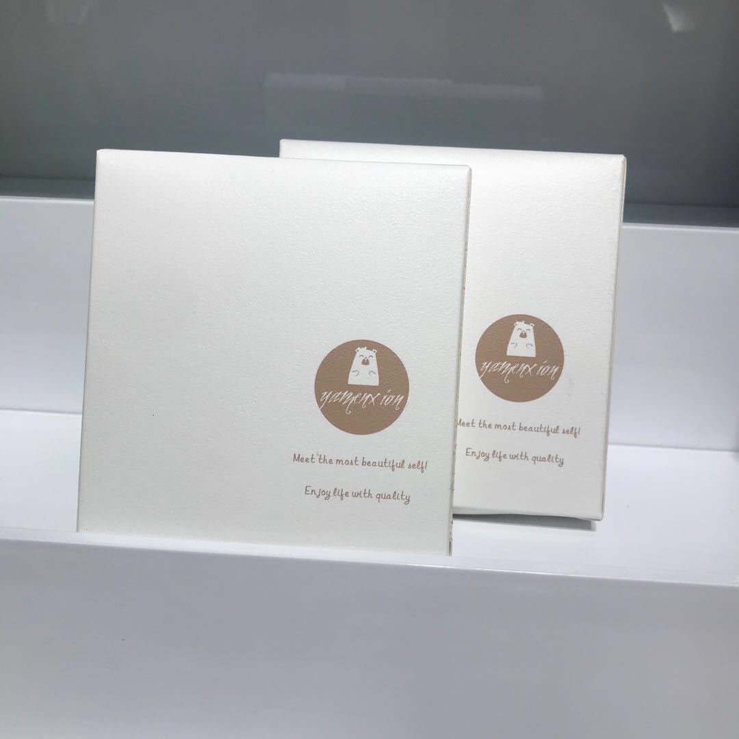 Universal Carton 2