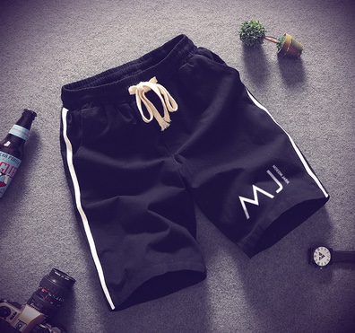 Hong Kong Fashion Brand Large Size Casual Shorts Men Hong Kong Wind Sports Loose Beach Pants Letters Draw Rope Cotton Linen Five Quarter Pants Men details Picture