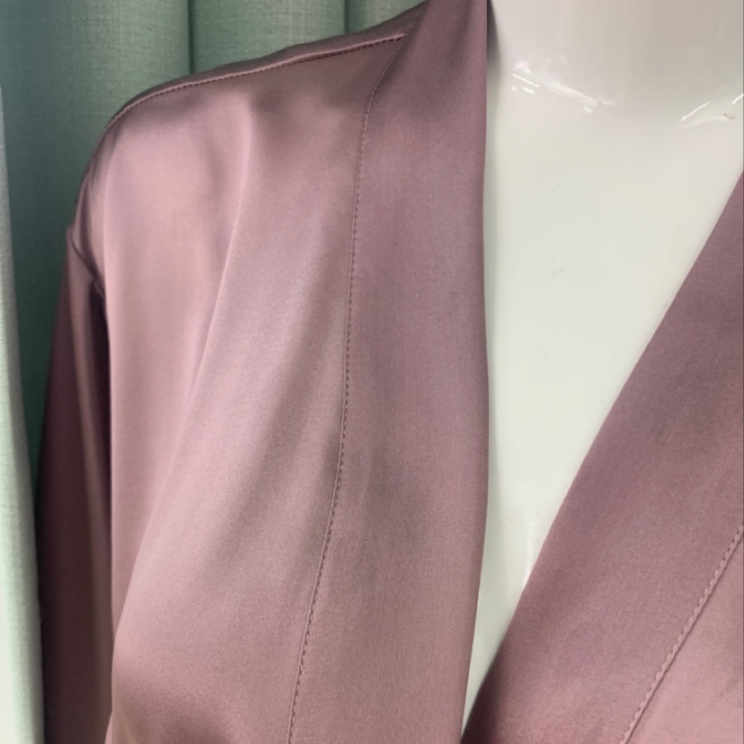 Pajama women summer ice silk short-sleeved shirts and long pants home wear summer thin imitation mulberry silk floral print Korean style loose plus-size underwear women loose and sexy details Picture